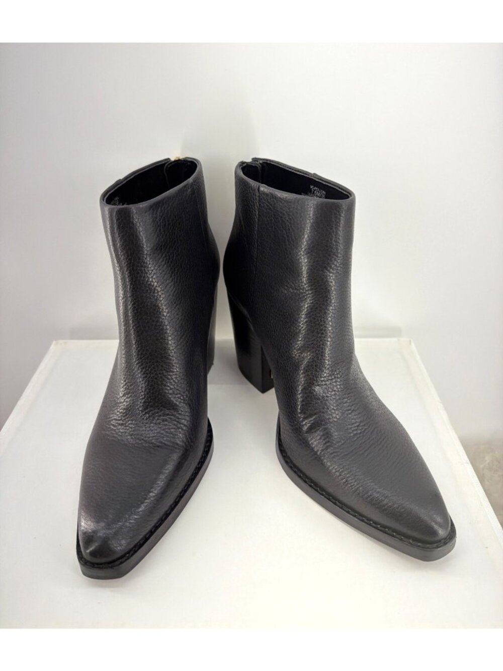 Vince Camuto Polleah Women's Booties Black Leather Ankle Block Heel Size 7.5